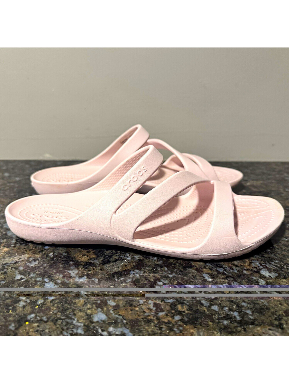 Crocs Kadee II Sandals Womens Size 10 Pink Strappy Slip On Slides Comfort.